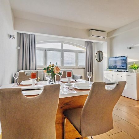 Comfort Apartments In Peaceful Area Zadar - With Garden المظهر الخارجي الصورة