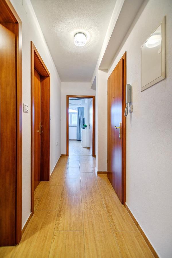 Comfort Apartments In Peaceful Area Zadar - With Garden المظهر الخارجي الصورة