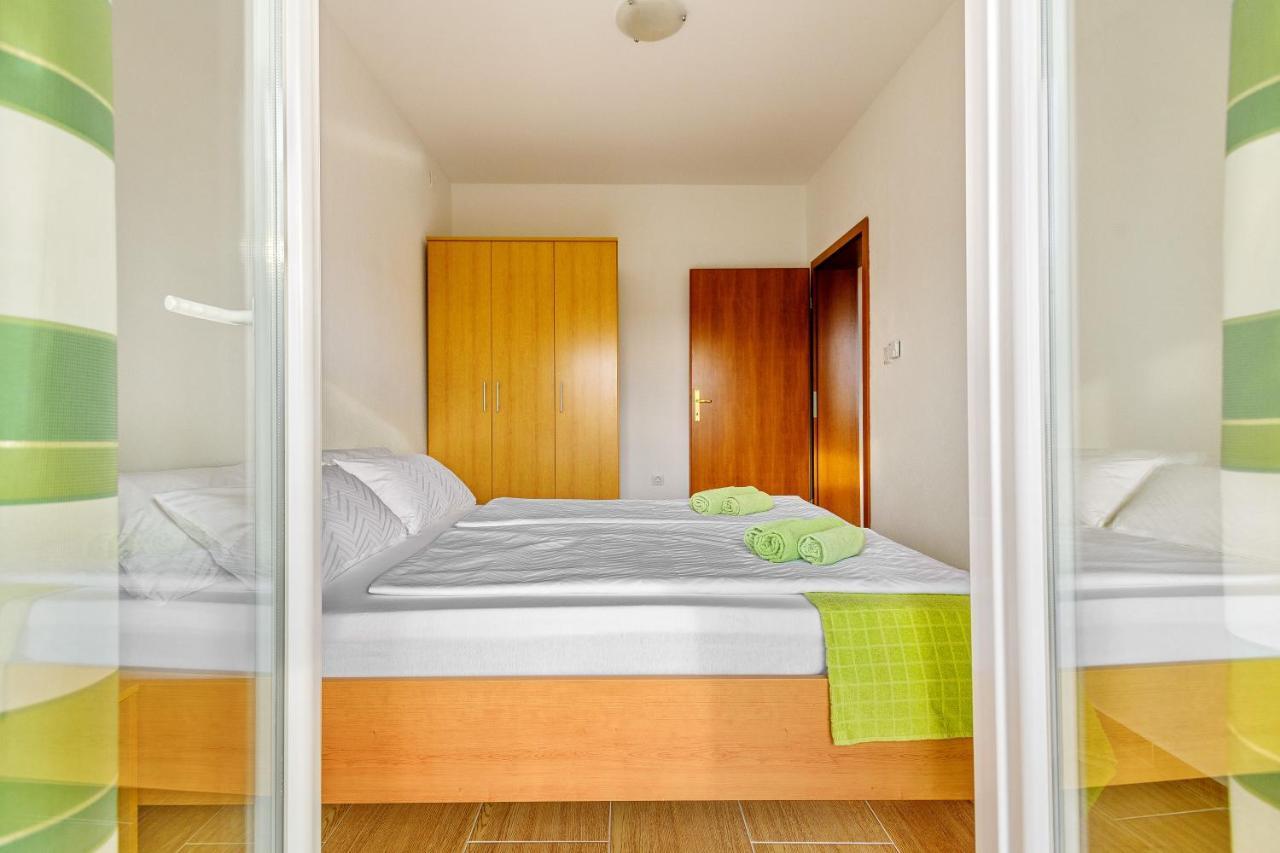 Comfort Apartments In Peaceful Area Zadar - With Garden المظهر الخارجي الصورة