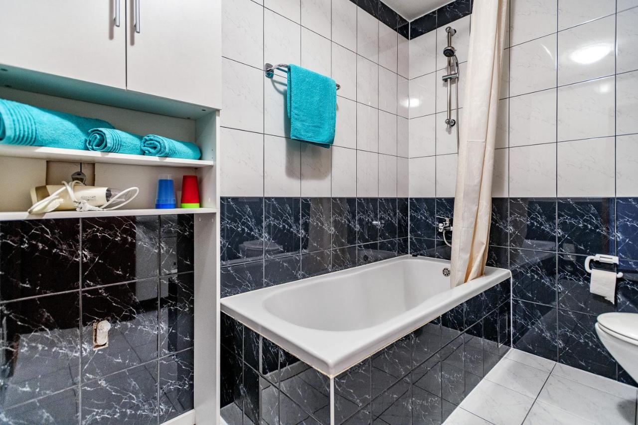 Comfort Apartments In Peaceful Area Zadar - With Garden المظهر الخارجي الصورة