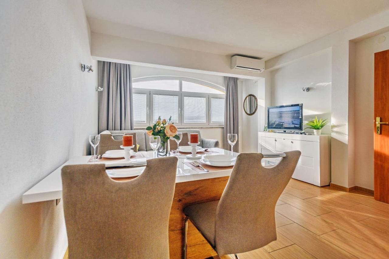 Comfort Apartments In Peaceful Area Zadar - With Garden المظهر الخارجي الصورة