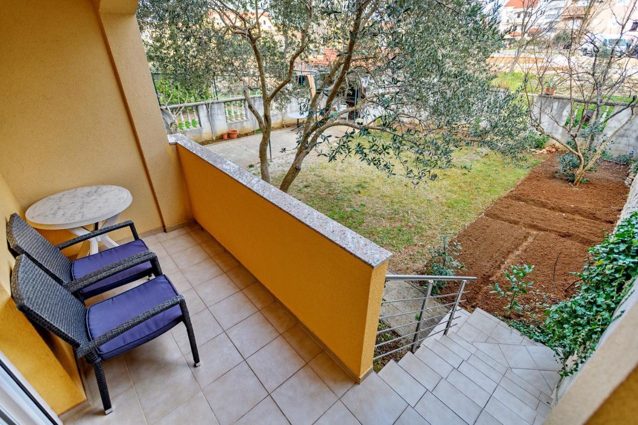 Comfort Apartments In Peaceful Area Zadar - With Garden المظهر الخارجي الصورة